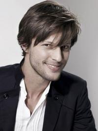 Schwarze Glatte Herrenperücke Remy Echthaar